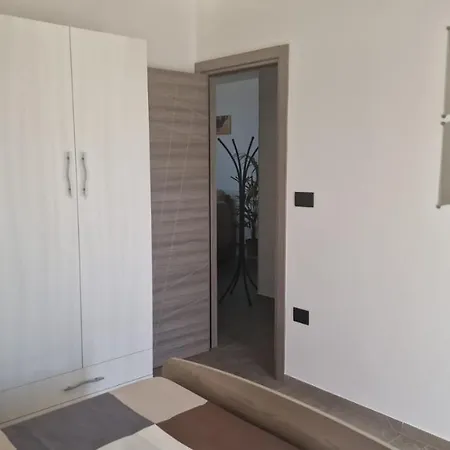 아파트 Orchidea Casa Vacanza 카스트로
